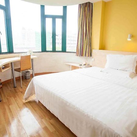 7Days Inn Nanchang Hongdu North Avenue Qingshan Lake חדר תמונה