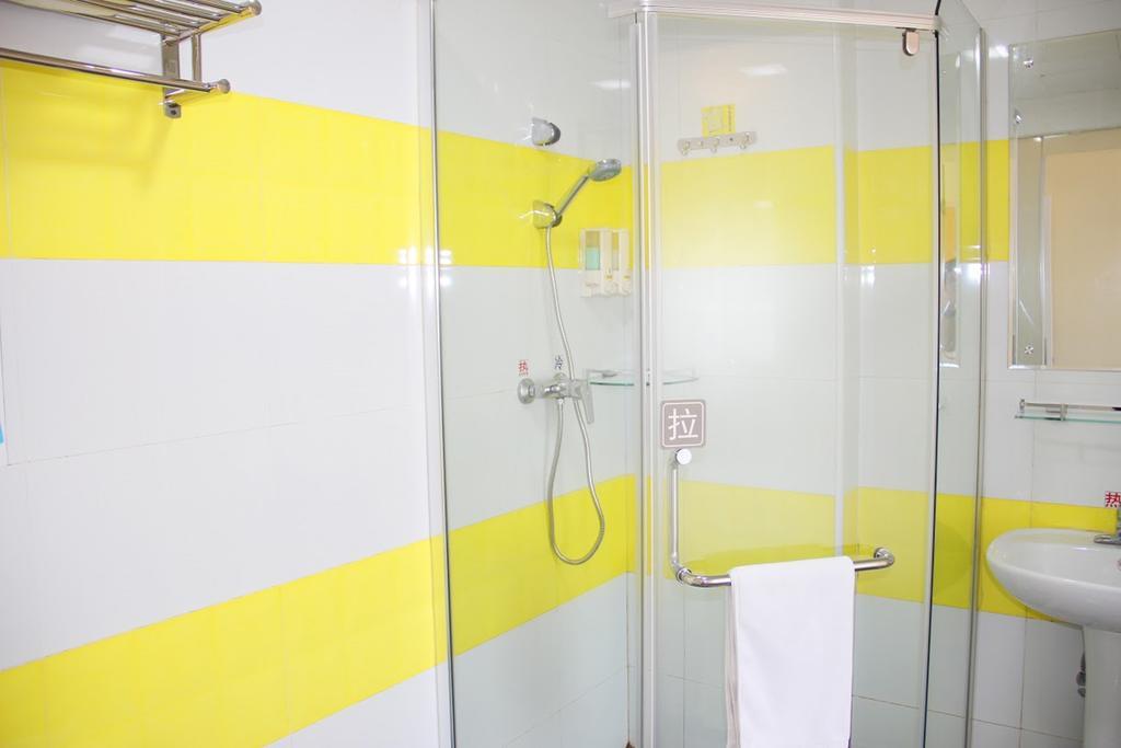 7Days Inn Nanchang Hongdu North Avenue Qingshan Lake מראה חיצוני תמונה