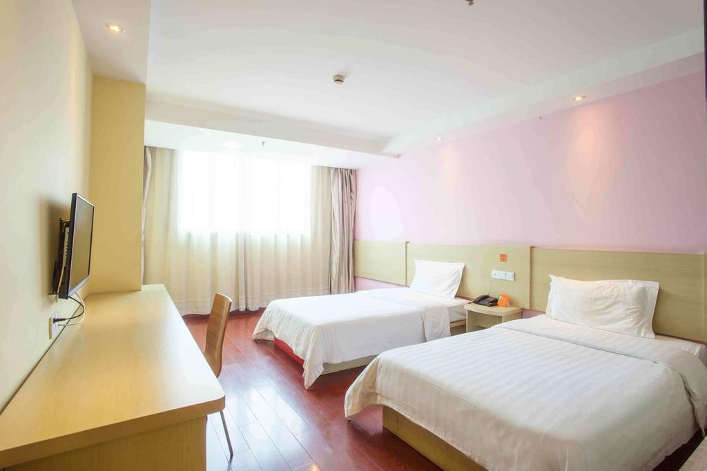 7Days Inn Nanchang Hongdu North Avenue Qingshan Lake חדר תמונה