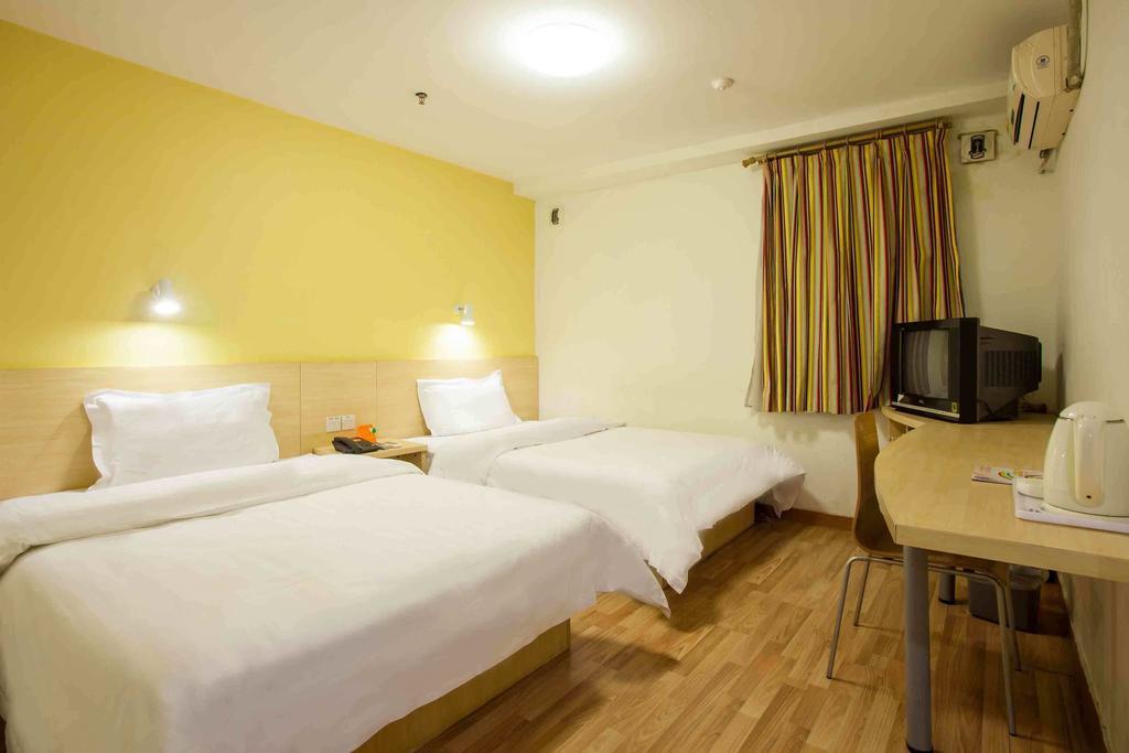 7Days Inn Nanchang Hongdu North Avenue Qingshan Lake חדר תמונה